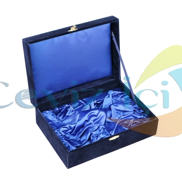  Şık Kadife Hediye Kutulu 2’li Porselen Kahve Takımı