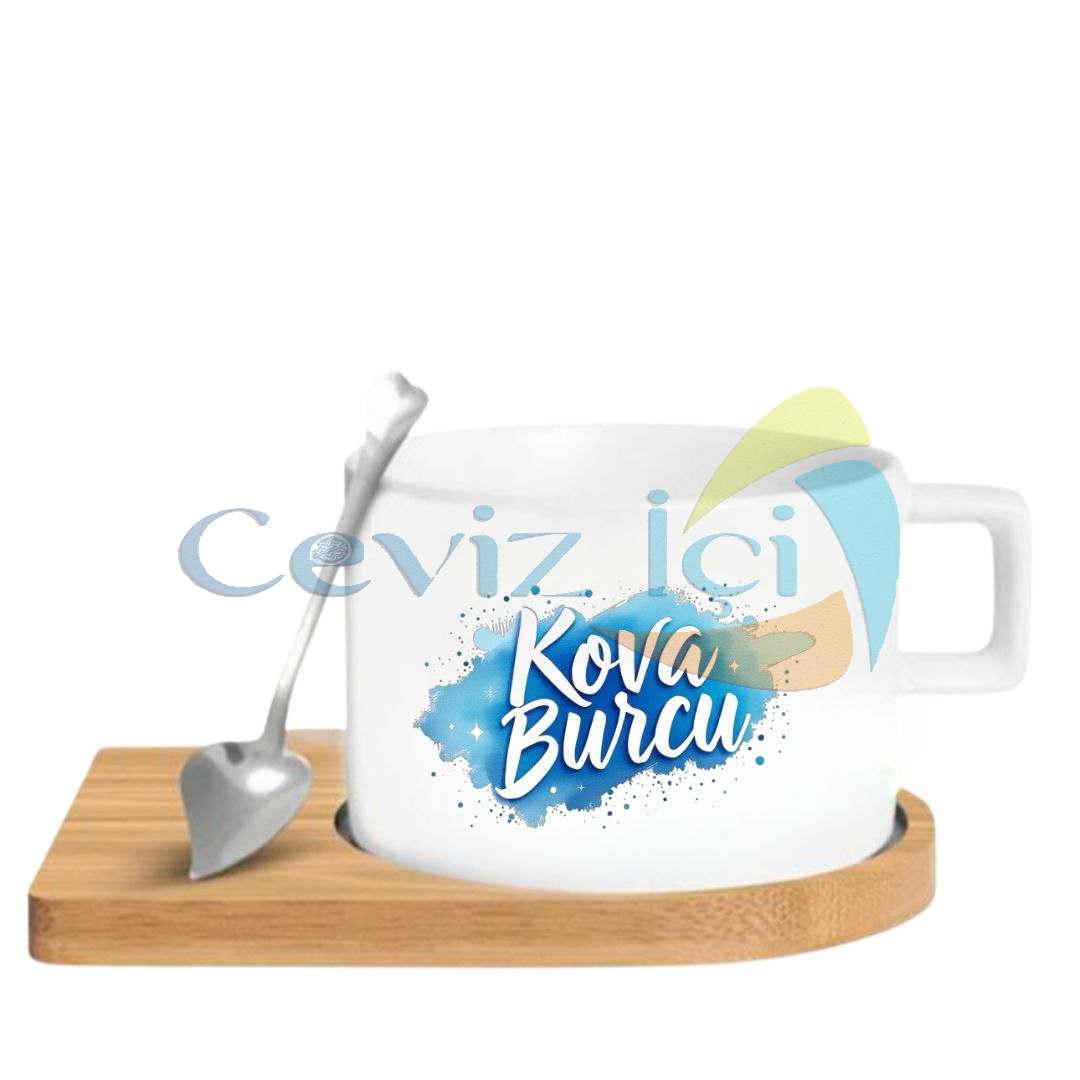 Ahşap Altlık ve Kaşıklı Porselen Fincan