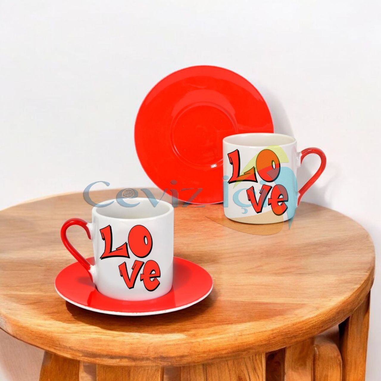 Tabaklı Türk Kahvesi Fincanı (Tekli) Love Temalı  