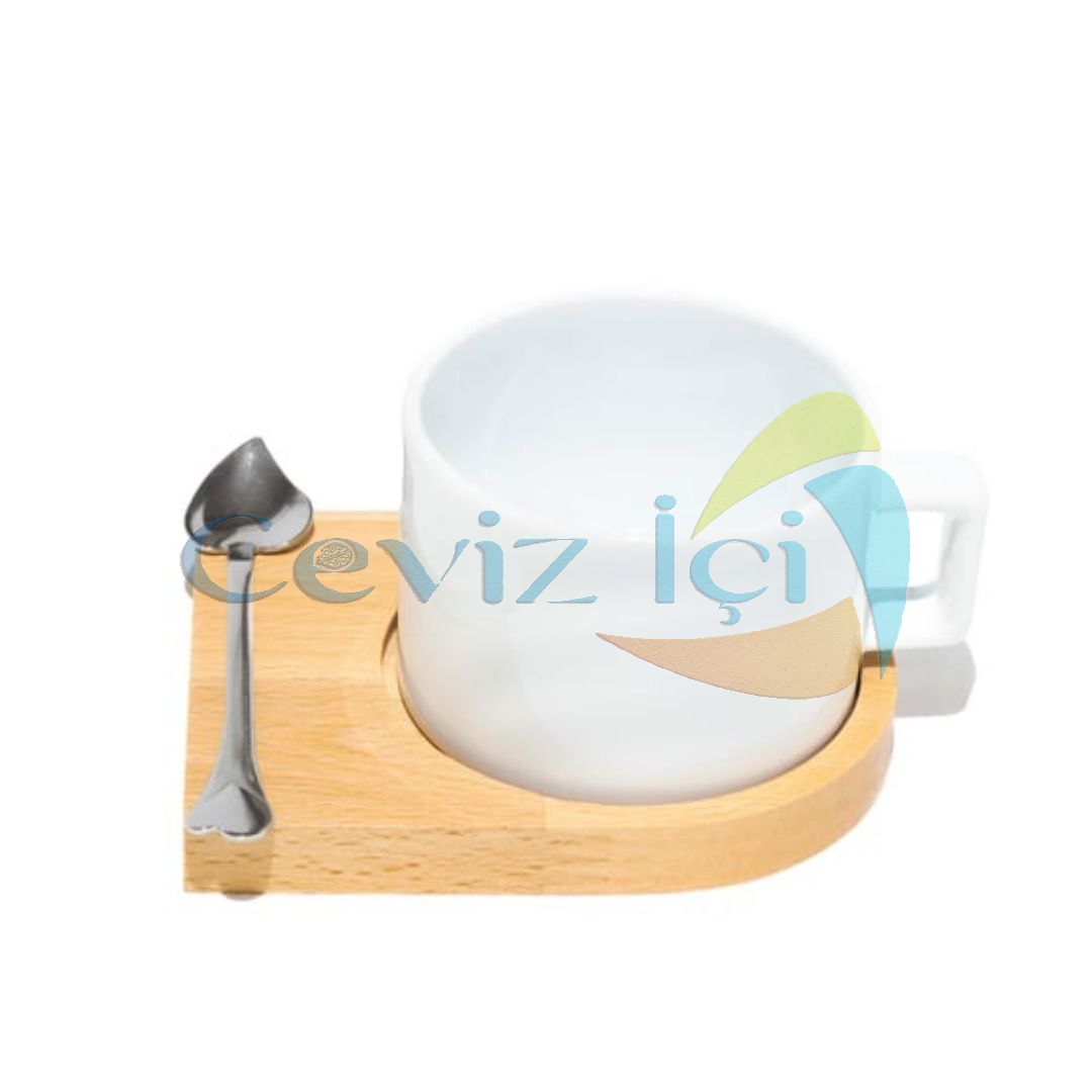 Ahşap Altlık ve Kaşıklı Porselen Fincan